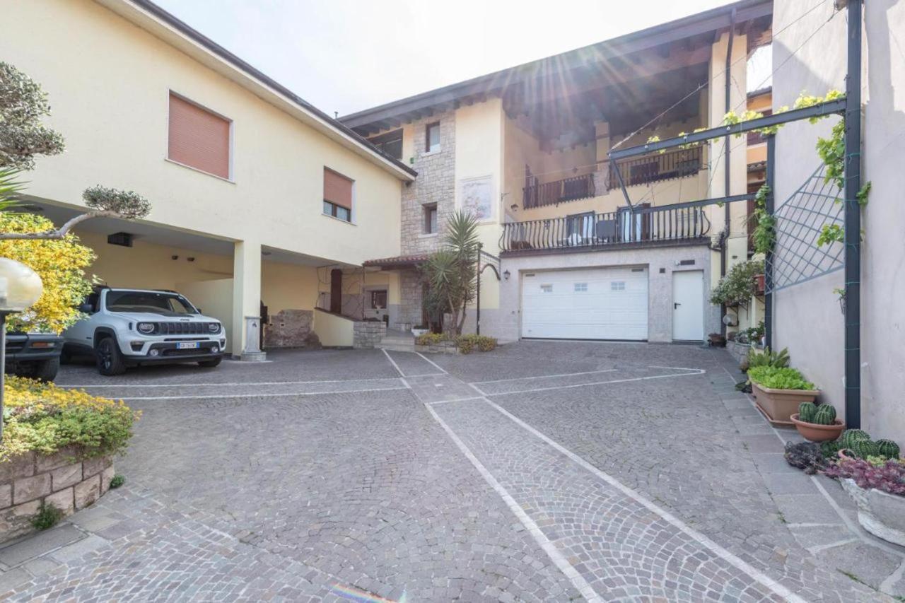 פולפנצה דל גארדה Casa Vacanze Baccolo מראה חיצוני תמונה